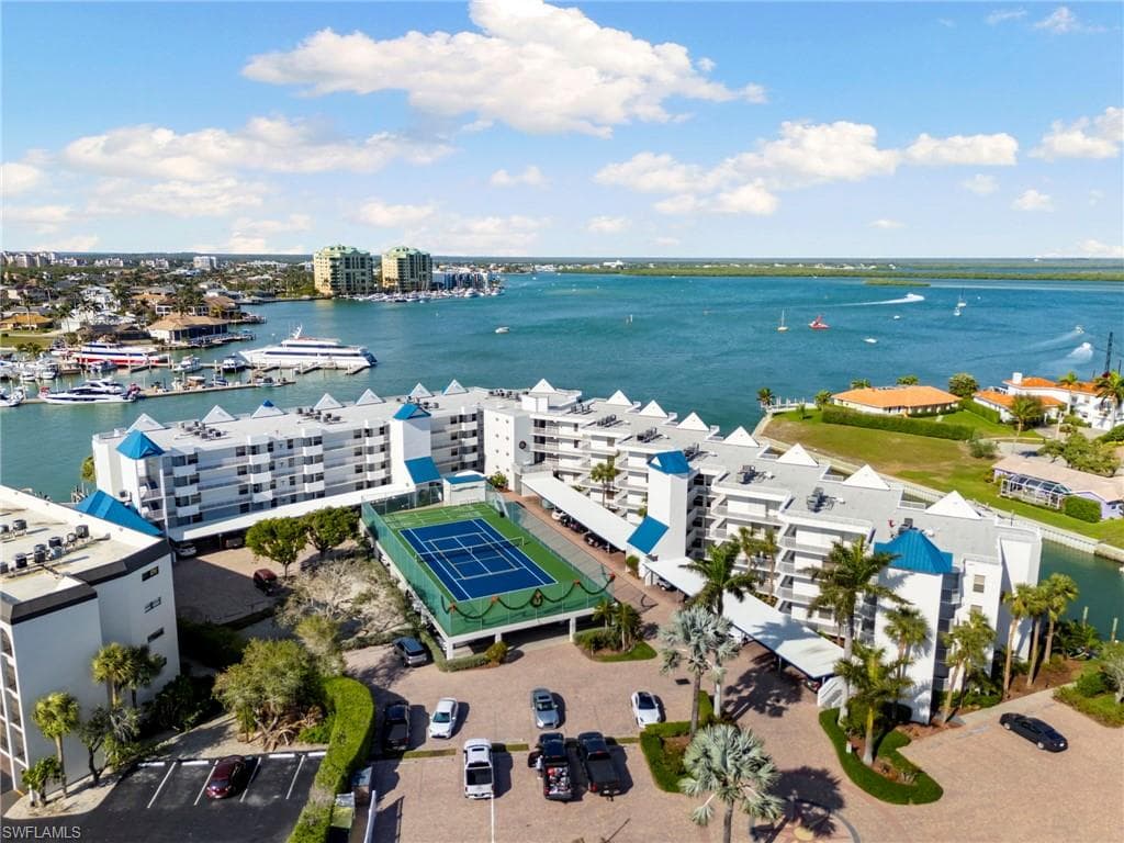 991 Barfield Dr #408, Marco Island