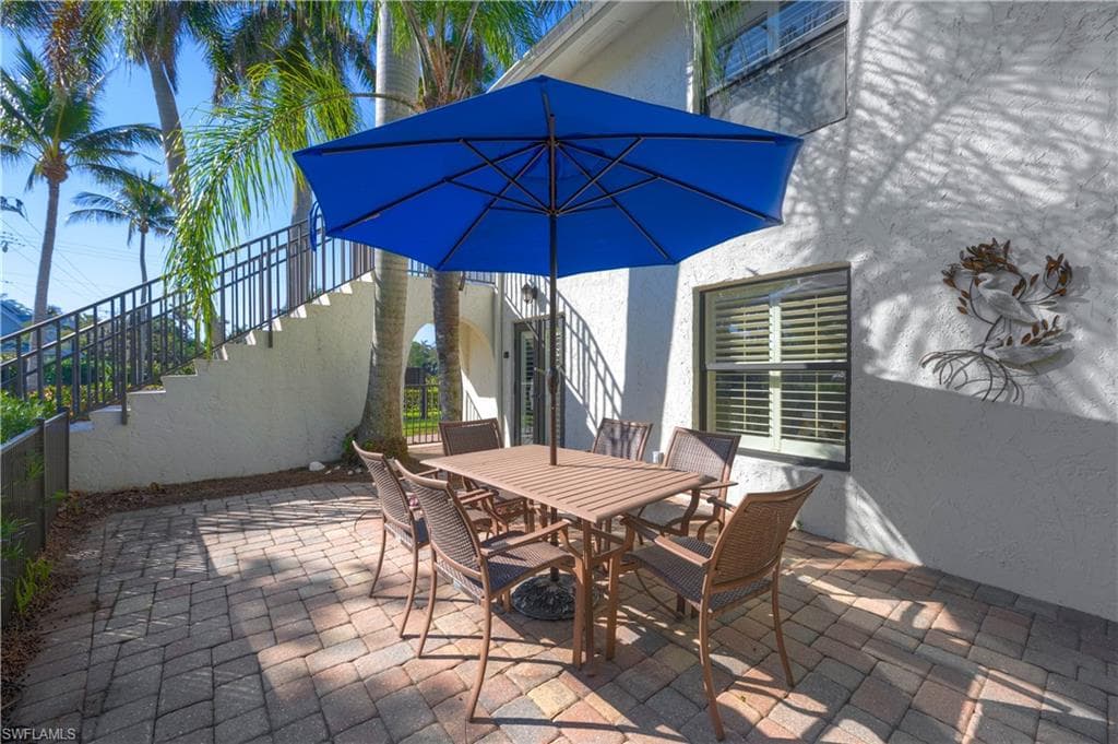 655 8th Ave #3, Naples