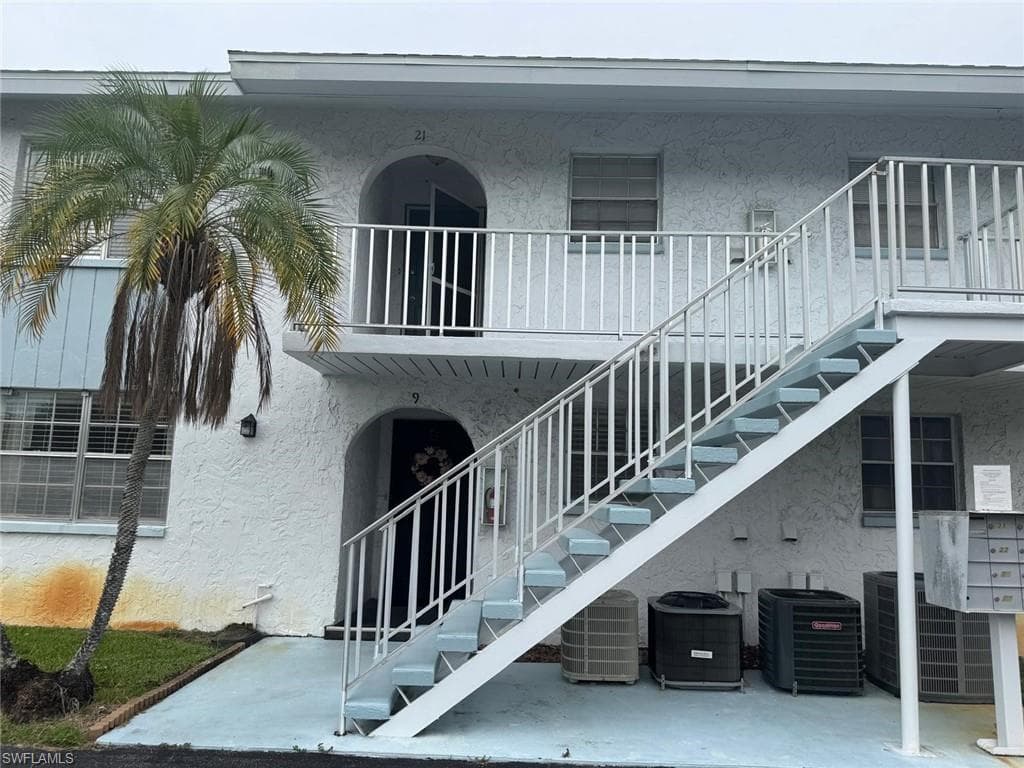 4900 Biscayne Dr #21, Naples, photo 2