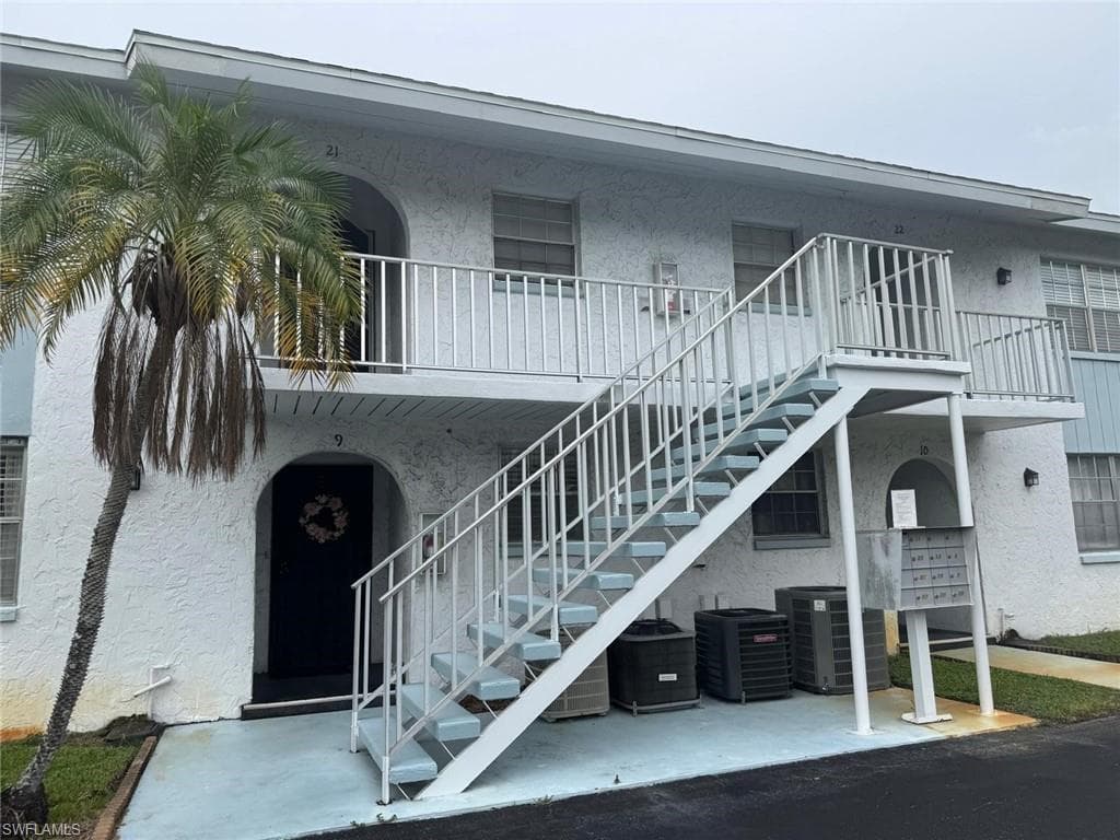 4900 Biscayne Dr #21, Naples
