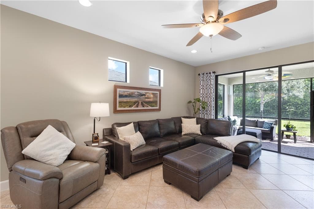 7602 Jacaranda Ln, Naples, photo 2