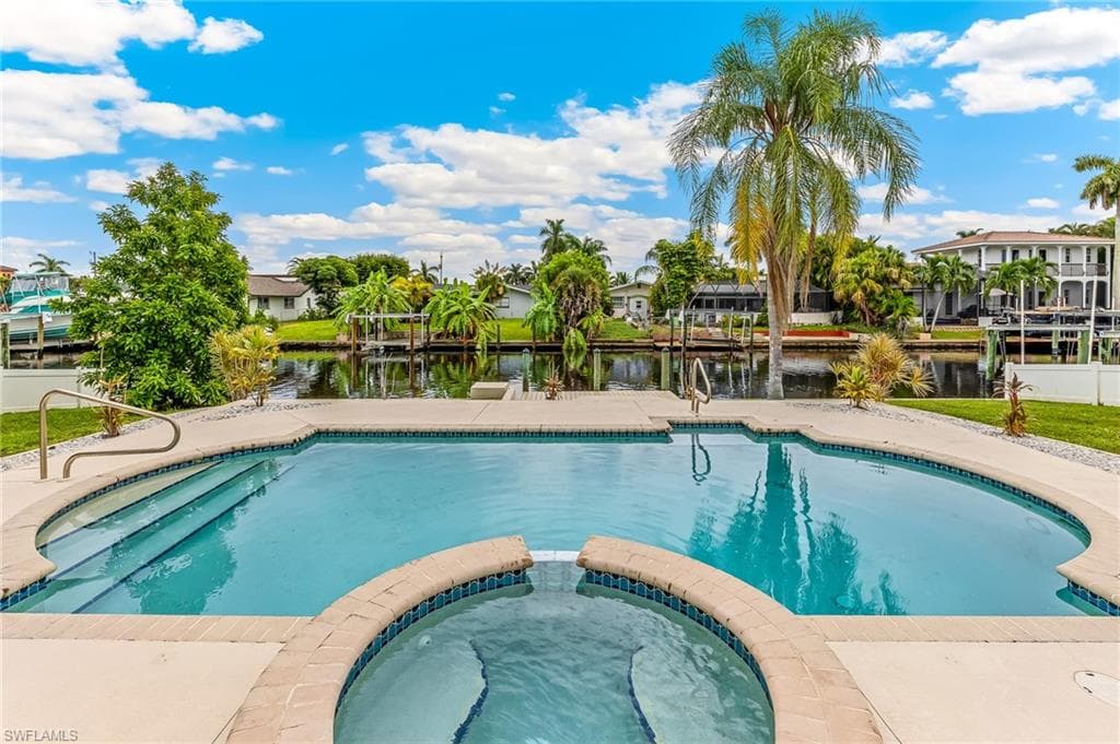 5031 Pelican Blvd, Cape Coral, photo 2