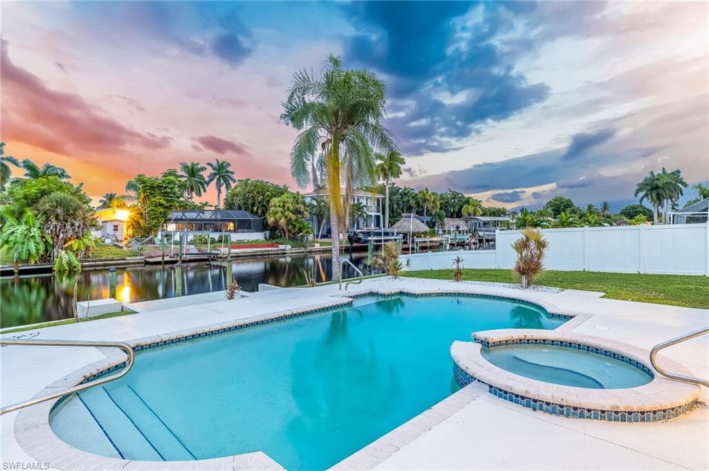 5031 Pelican Blvd, Cape Coral, photo 3