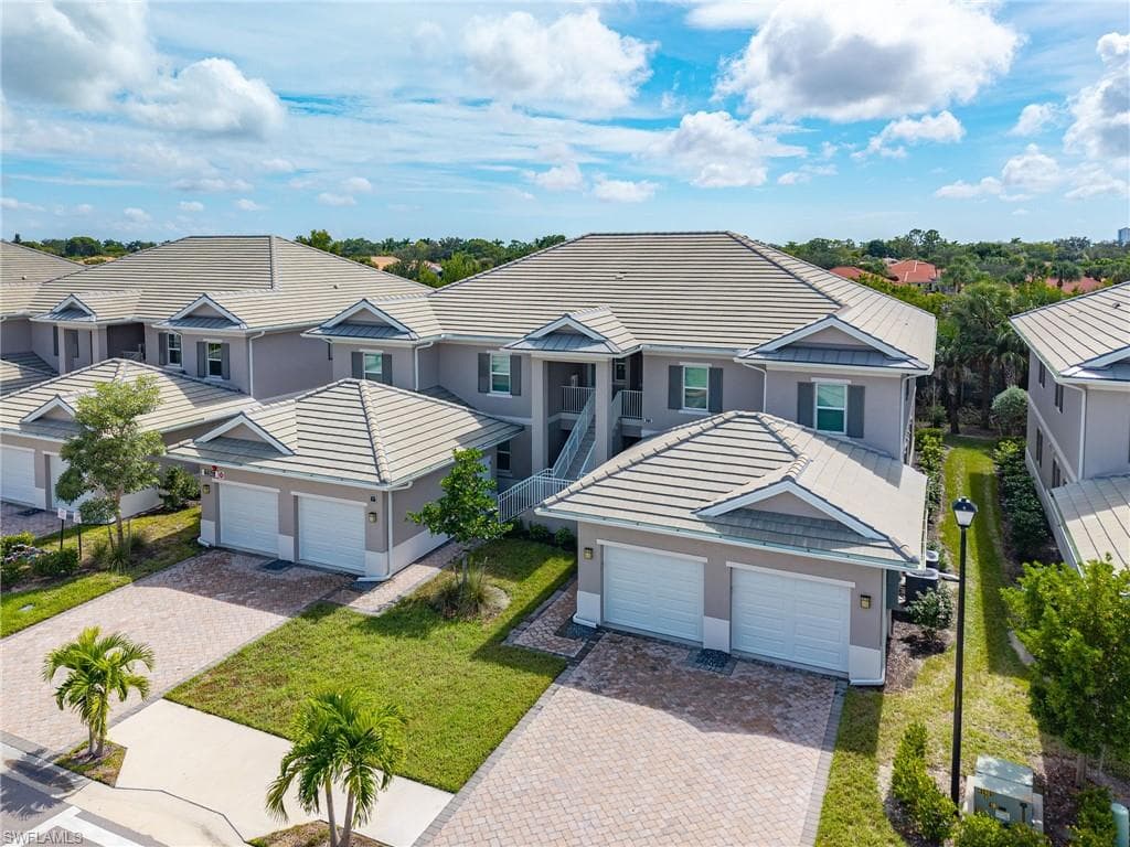 286 Indies Dr #102, Naples, photo 2