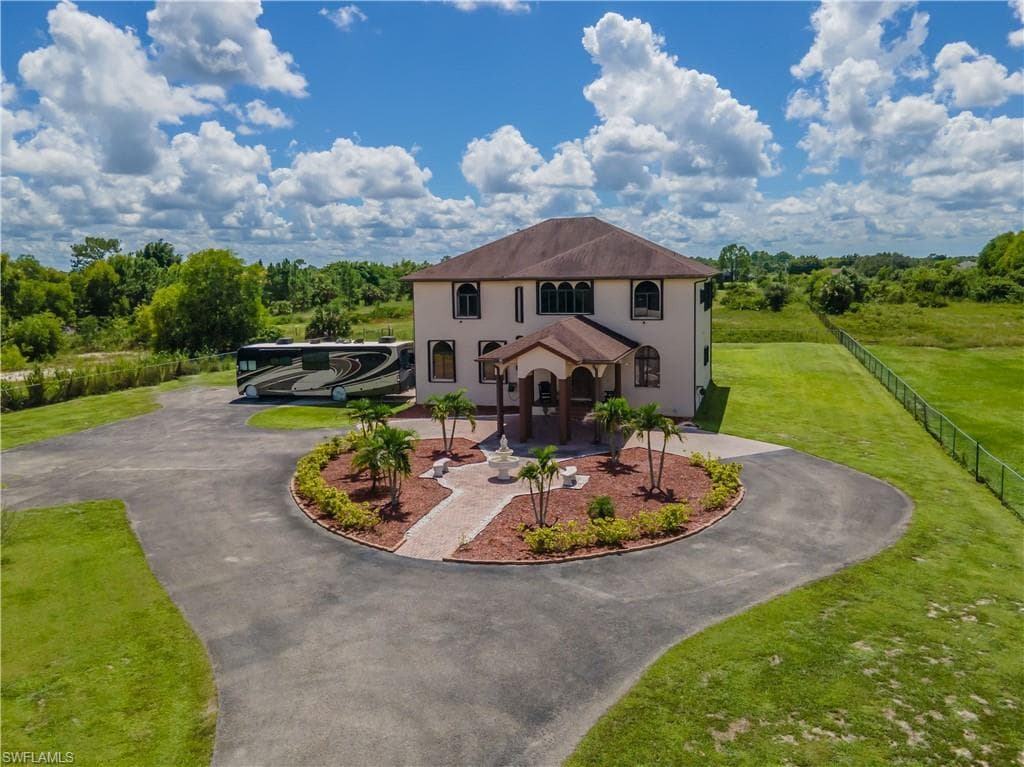 3880 62nd Ave Ave, Naples