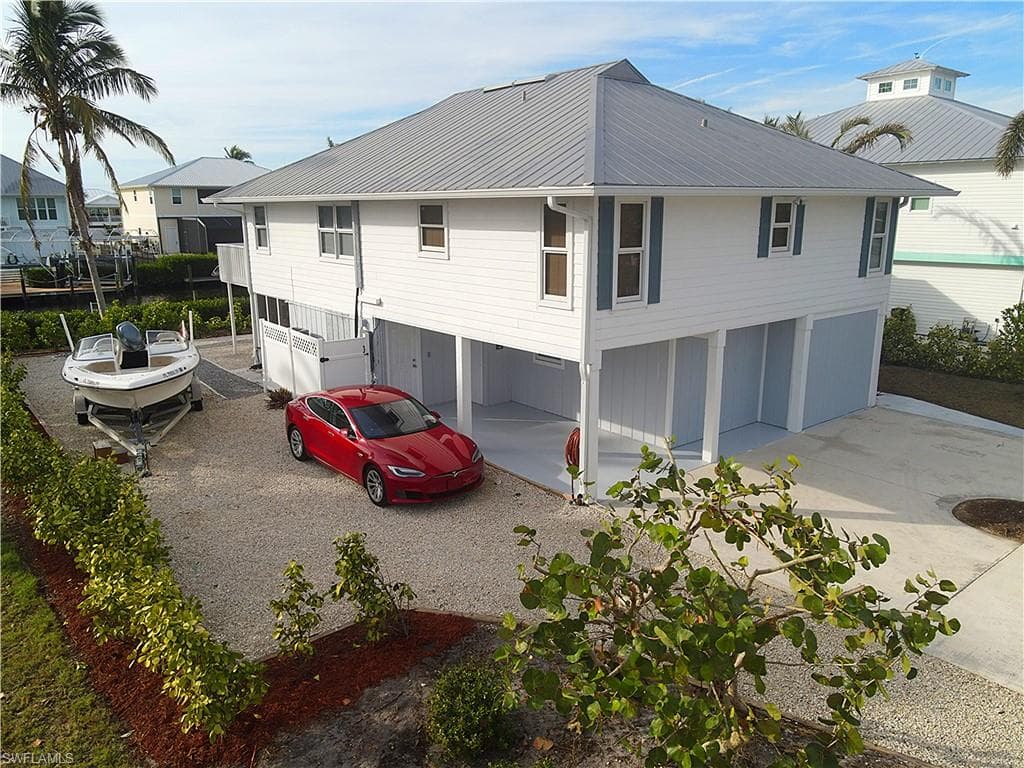 16303 Shoal Ct, Bokeelia, photo 2