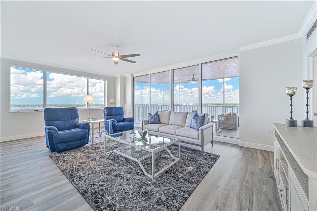 2104 1st St #1701, Fort Myers, photo 3