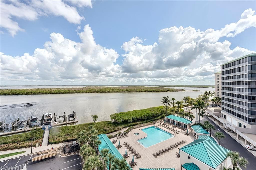 4183 Bay Beach Ln #375, Fort Myers Beach, photo 3