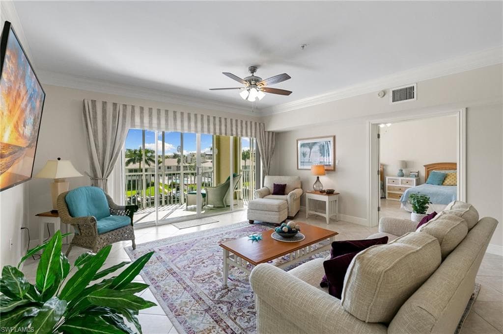 907 Panama Ct #303, Marco Island, photo 2