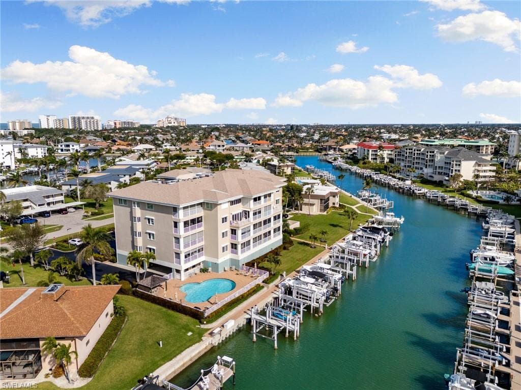 907 Panama Ct #303, Marco Island