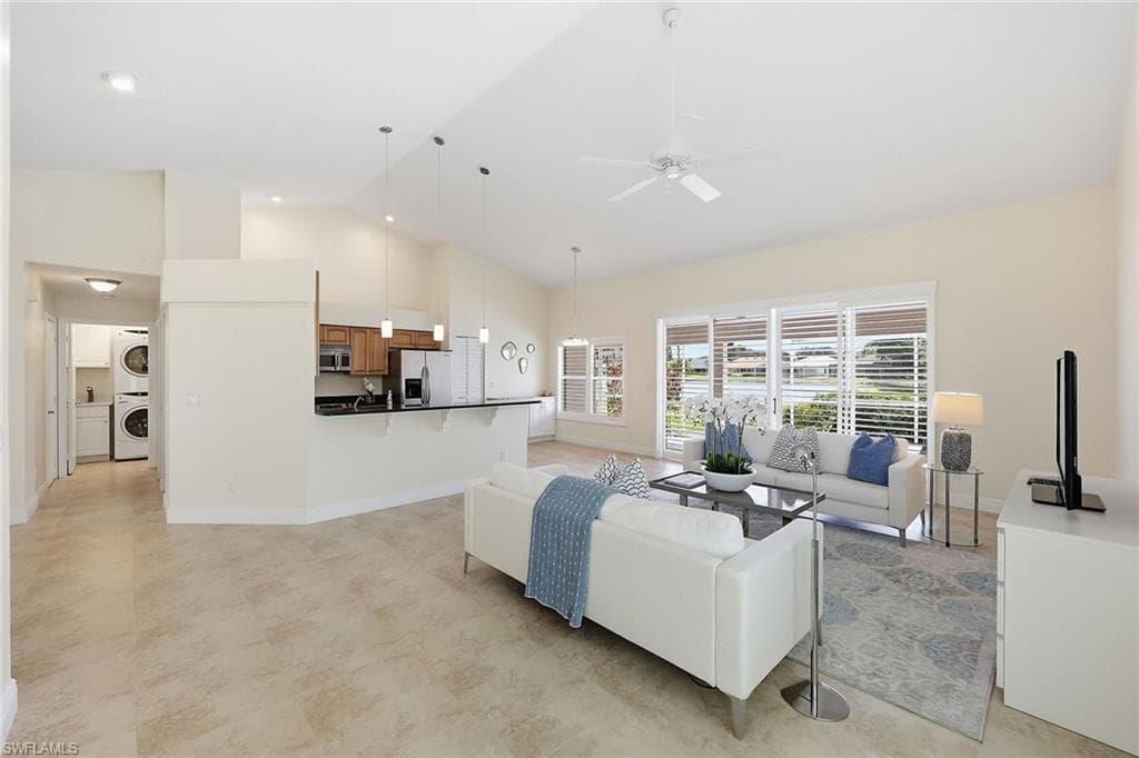 6635 Vancouver Ln, Naples, photo 2