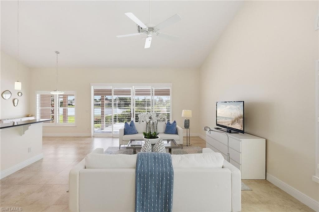 6635 Vancouver Ln, Naples
