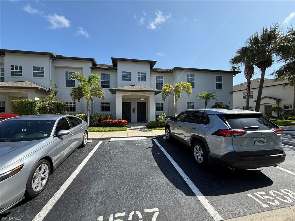 9051 Gervais Cir #1508, Naples
