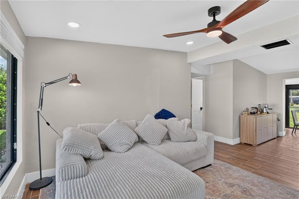 1363 Brookside Dr, Naples, photo 2