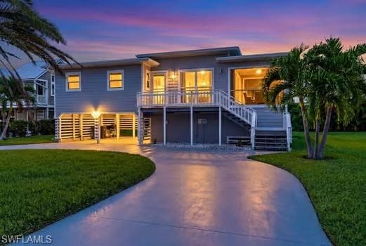 167 Mandalay Rd, Fort Myers Beach