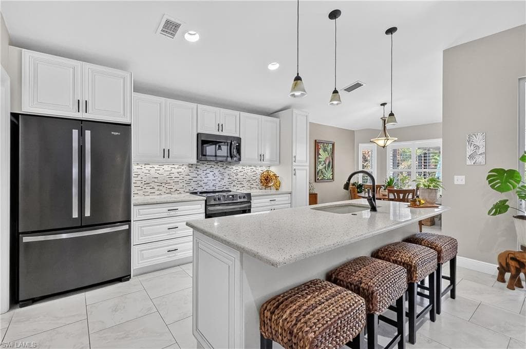 14066 Castle Hill Way, Fort Myers, photo 3