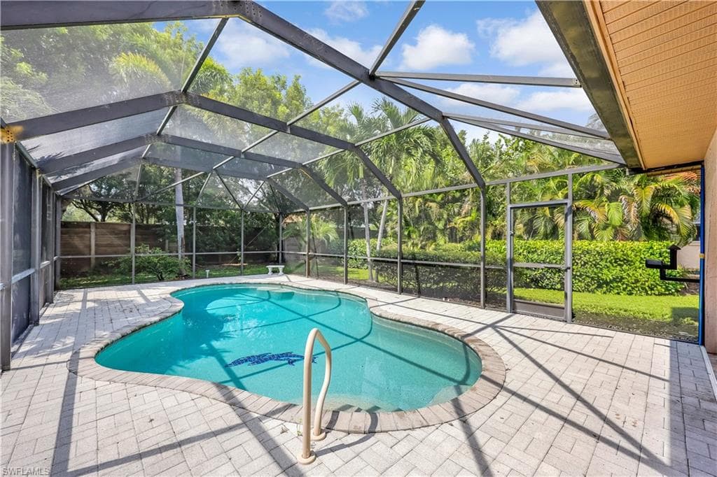 27113 Edenbridge Ct, Bonita Springs, photo 3