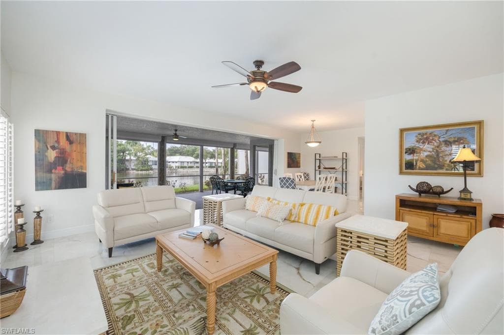 780 Waterford Dr #101, Naples