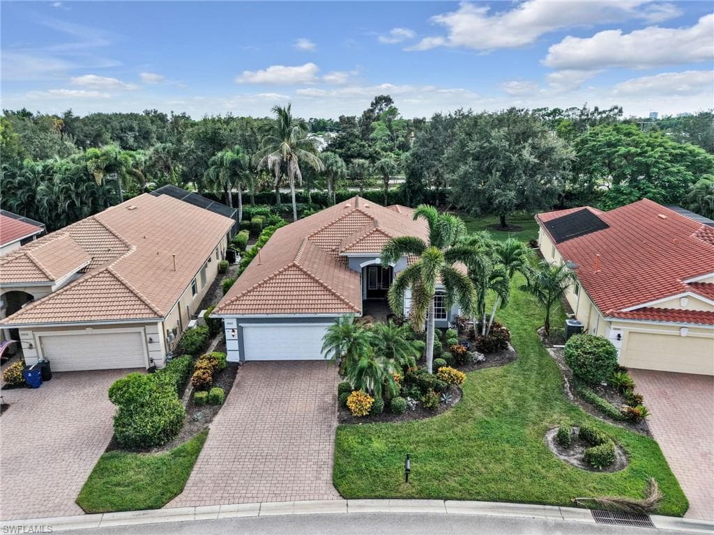 19888 Casa Verde Way, Estero, photo 3