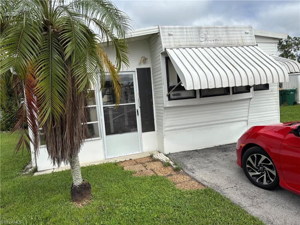 22 Garnet Dr, Naples, photo 2