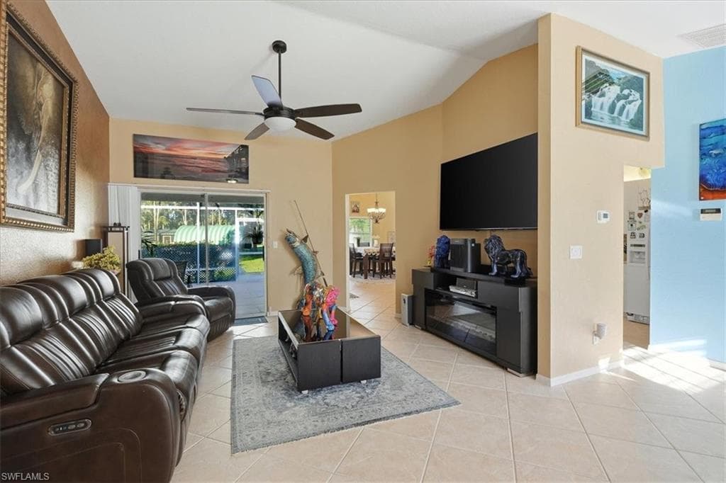 1371 17th St, Naples, photo 3
