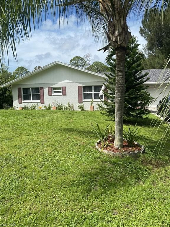 20503 Fern Cir, North Fort Myers