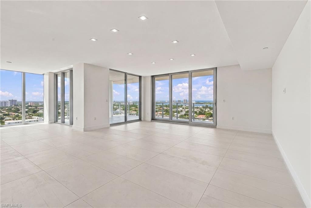 1925 Metropolitan Blvd #1204, Naples, photo 3