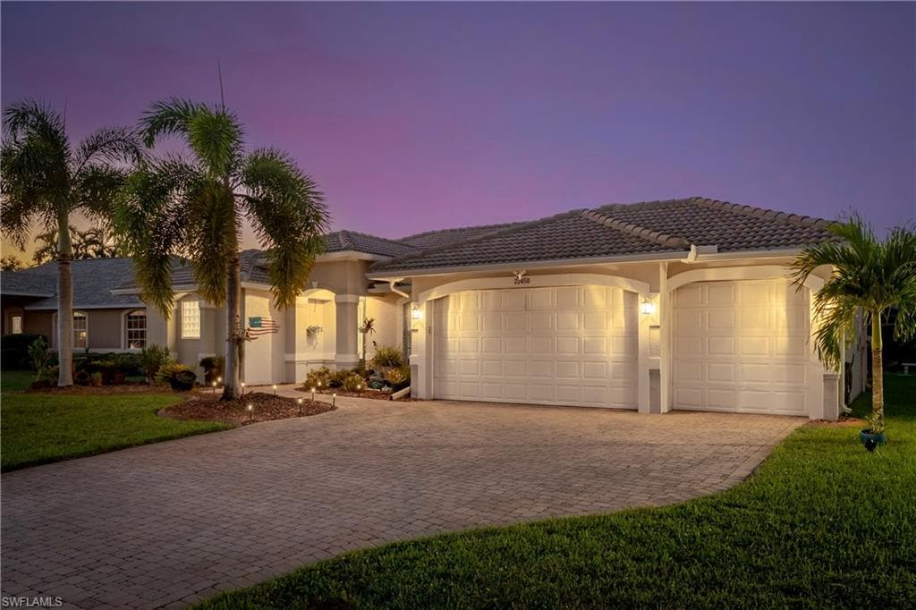 22450 Fountain Lakes Blvd, Estero, photo 2
