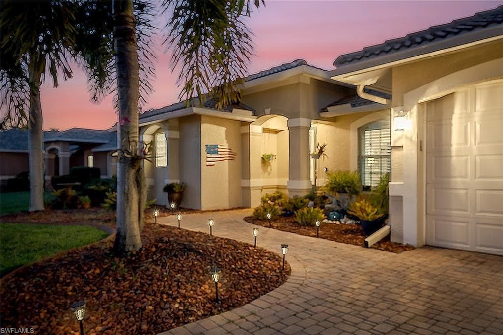 22450 Fountain Lakes Blvd, Estero, photo 3