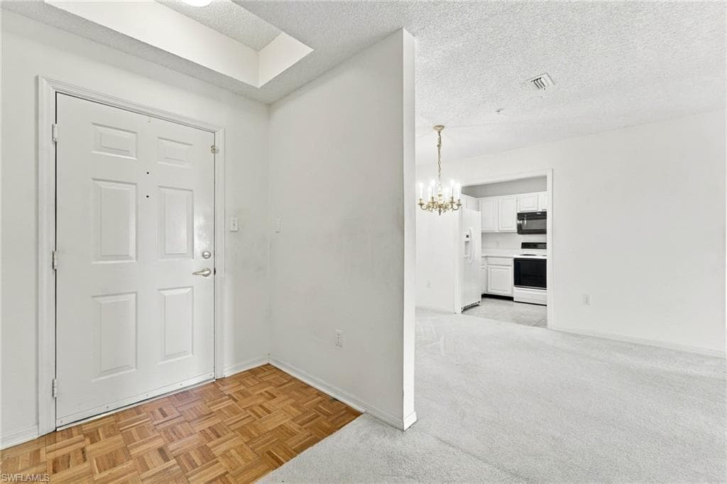900 Arbor Lake Dr #501, Naples, photo 2