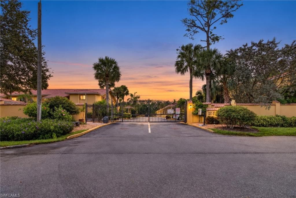 9820 Citadel Ln #202, Bonita Springs
