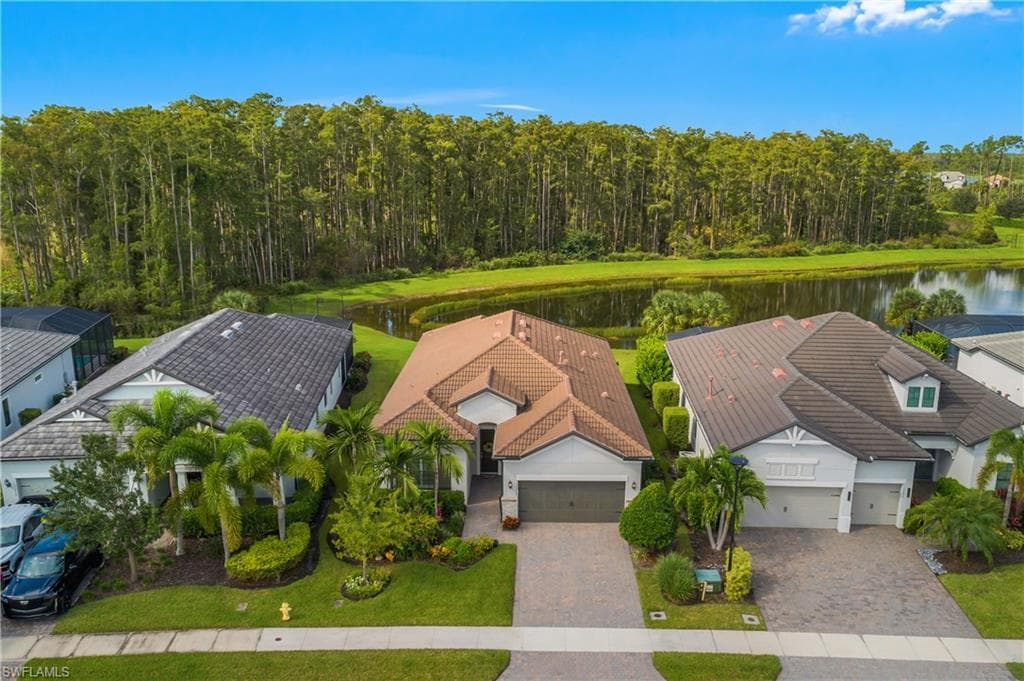 19288 Aqua Shore Dr, Estero, photo 2