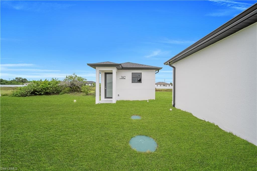 382 Pauline Ave, Lehigh Acres, photo 3