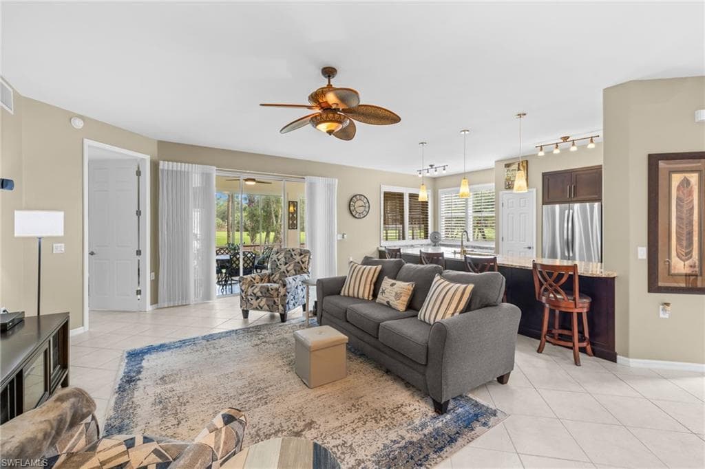 3970 Bishopwood Ct #102, Naples, photo 3