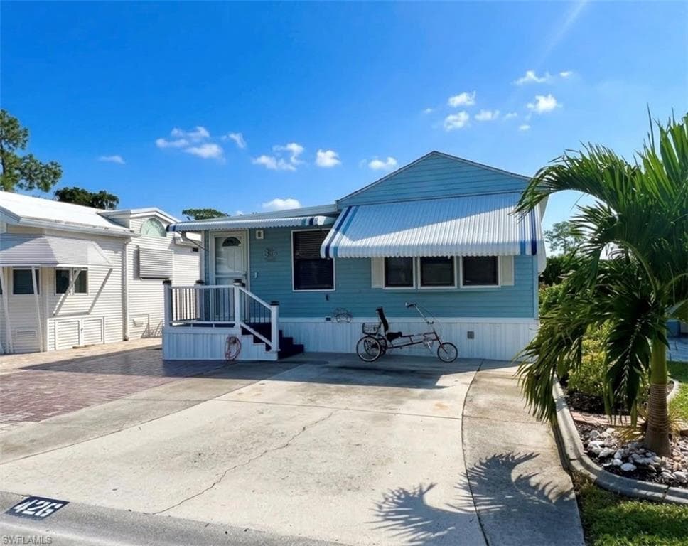 426 Vanda Sanctuary #426, Naples, photo 2
