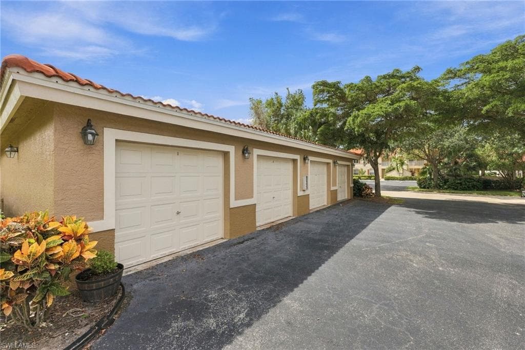 6610 Huntington Lakes Cir #103, Naples, photo 2