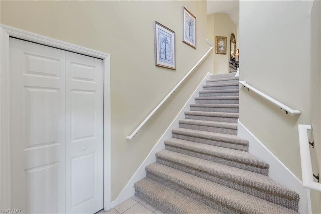 8470 Danbury Blvd #201, Naples, photo 3
