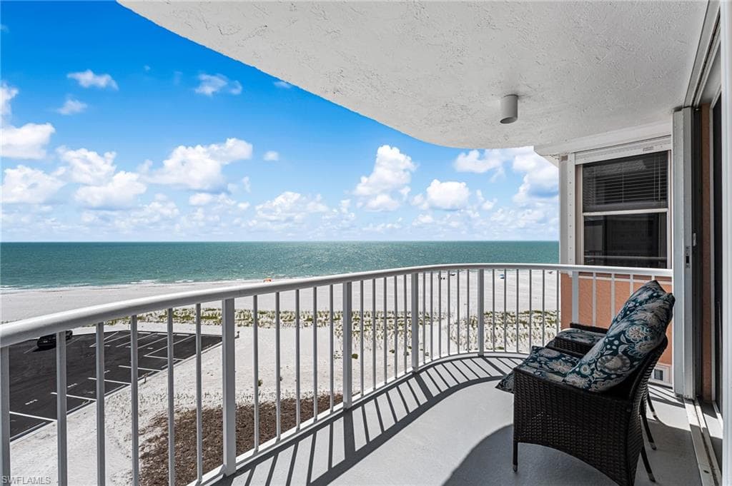 7390 Estero Blvd #404, Fort Myers Beach, photo 2