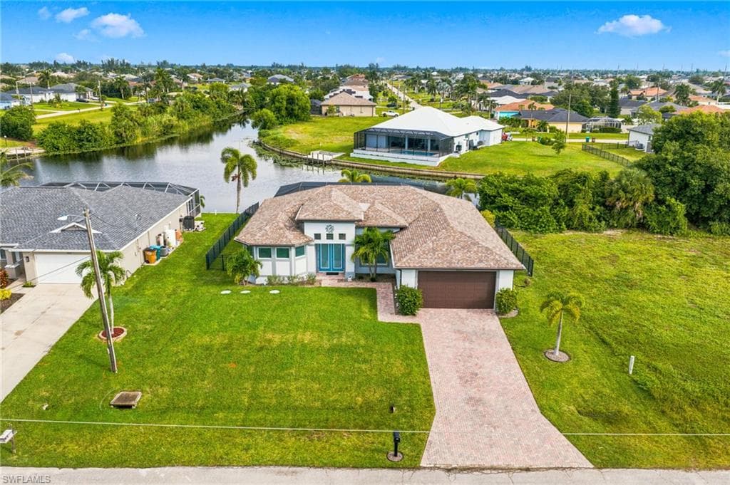 2603 1st St, Cape Coral, photo 2