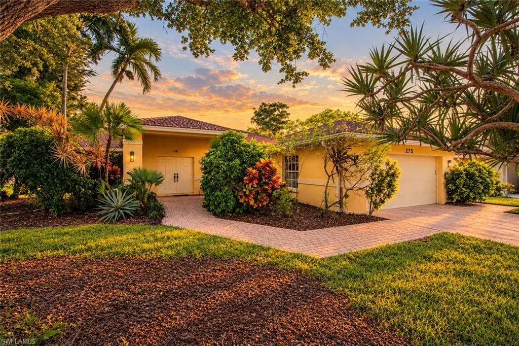 275 Lambton Ln, Naples