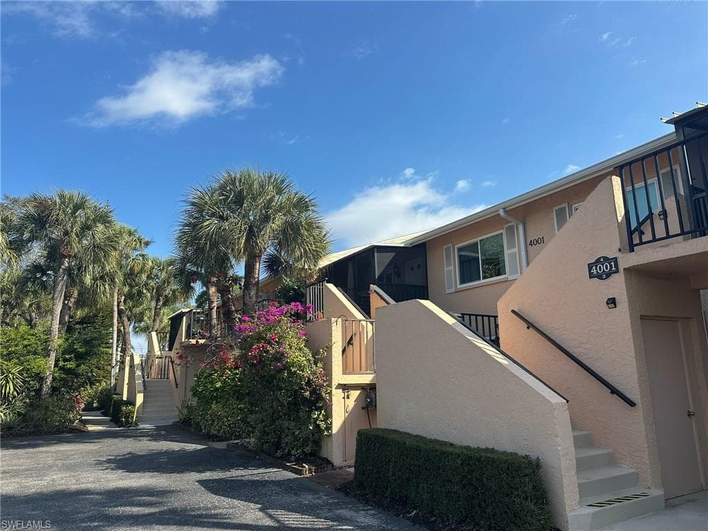 4001 Ice Castle Way #3605, Naples