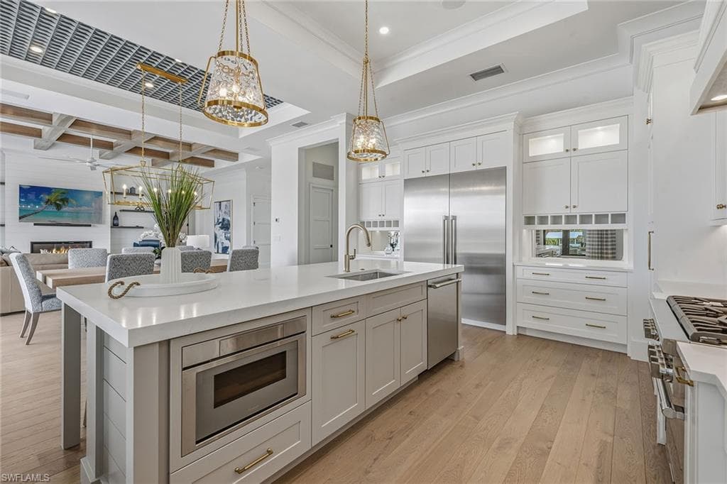 920 Iris Ct, Marco Island, photo 3