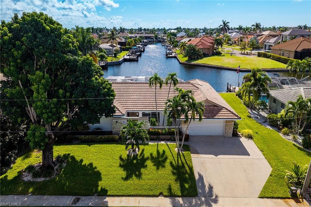 1763 Wavecrest Ct, Marco Island, photo 2