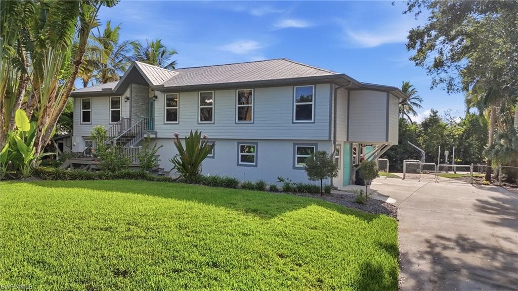 7142 Shannon Blvd, Fort Myers, photo 2