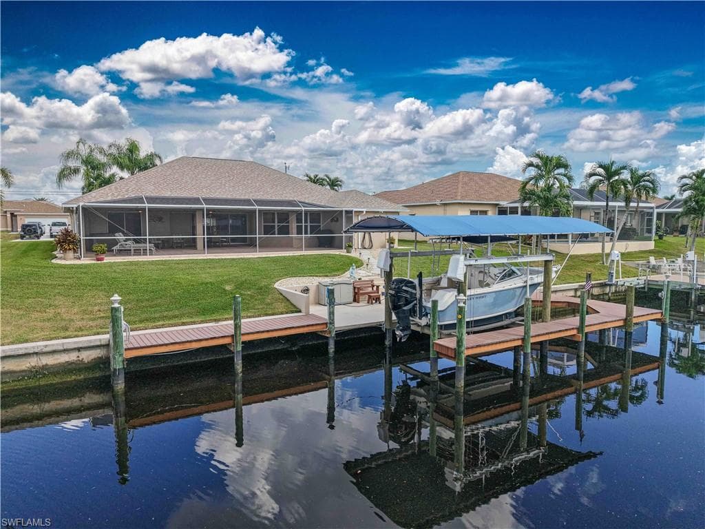 1114 21st Ter, Cape Coral, photo 2