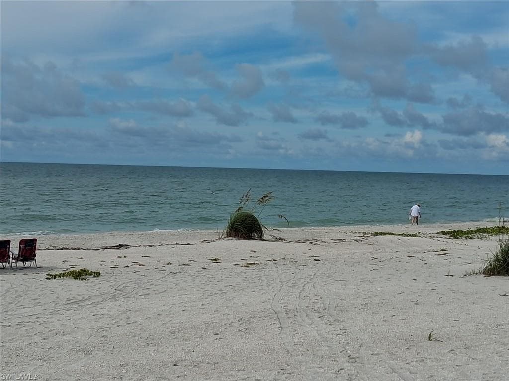 232 Robinwood Cir, Sanibel, photo 2