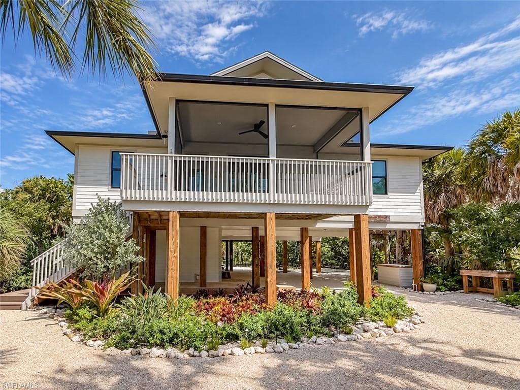 4470 Seagrape Bend Dr, Upper Captiva
