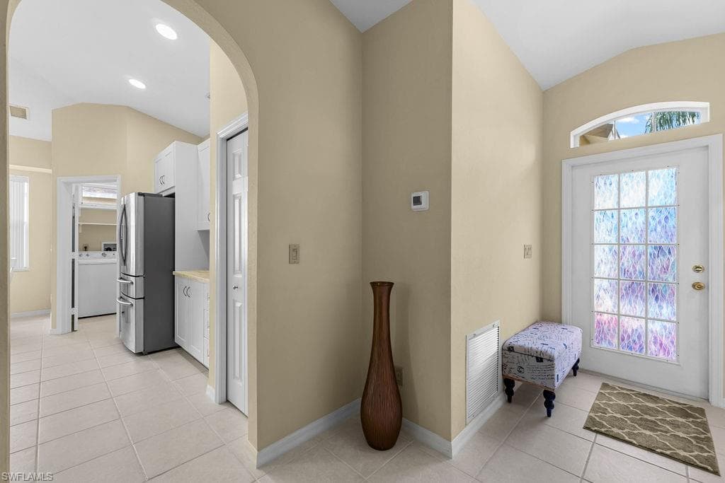689 Crossfield Cir, Naples, photo 3