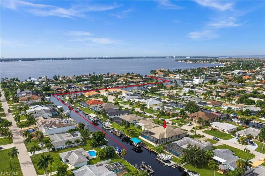 5337 Cortez Ct, Cape Coral, photo 2