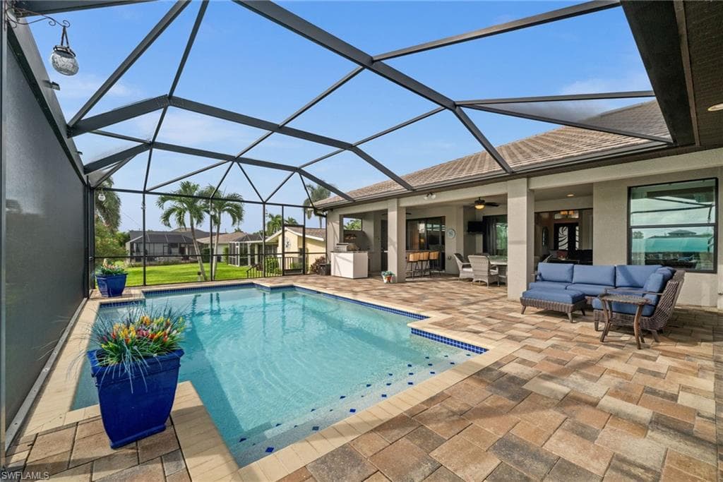 5337 Cortez Ct, Cape Coral, photo 3